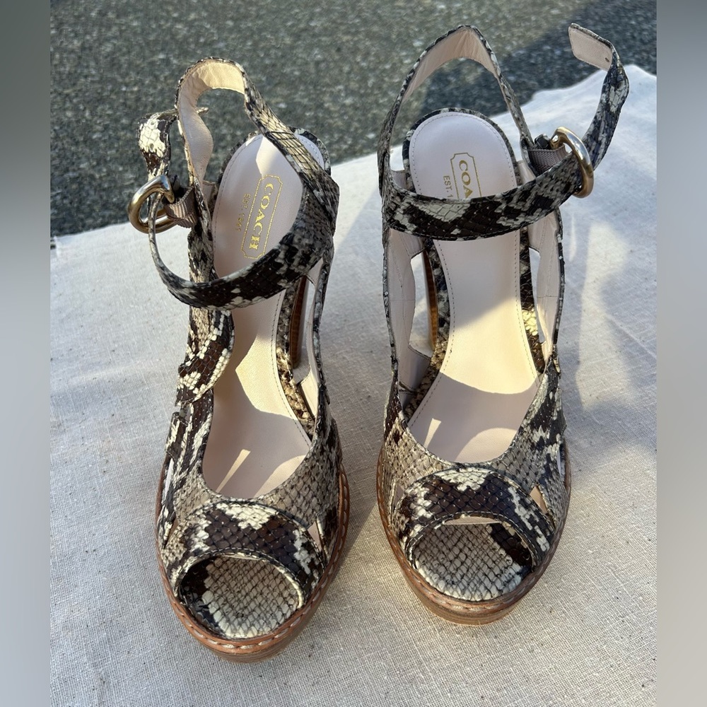 VINTAGE COACH snakeskin leather chunky wooden heel sandal. Size 7 - Picture 11 of 13